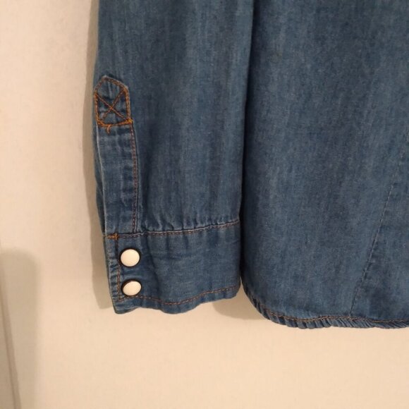Red Snap Fitted Dark Denim Chambray Shirt With White Pearl Snap Buttons Sz S - Picture 4 of 7
